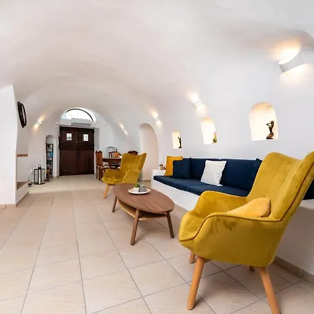 Iridanos Cave House Holiday home
